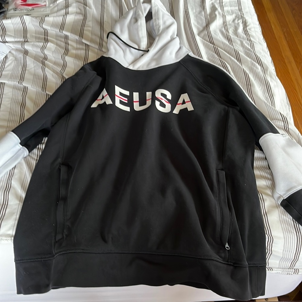 American eagle xxl sweatshirt